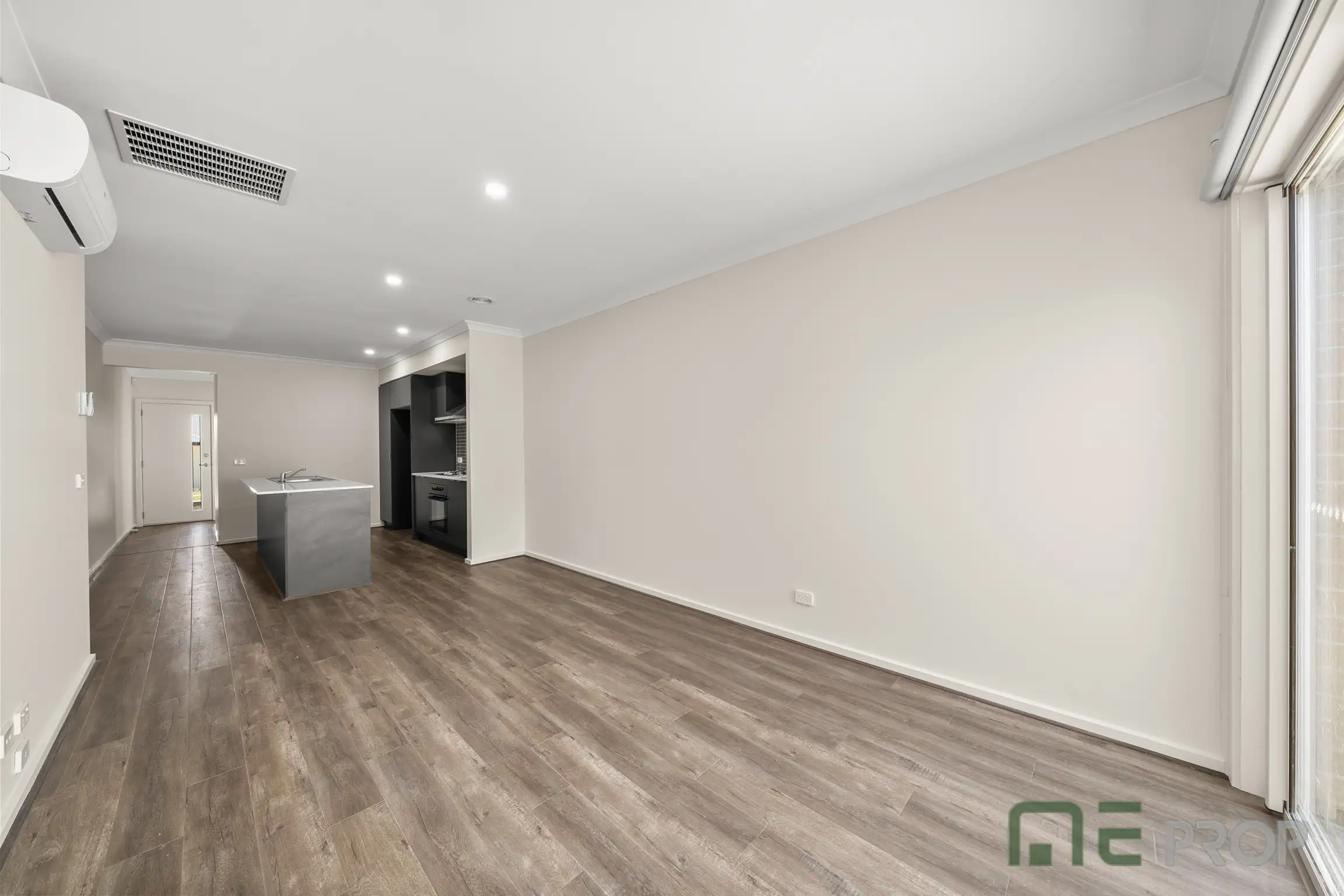 14 WOROPE ST, Wyndham Vale, South West Melbourne, 0房, 0浴, House
