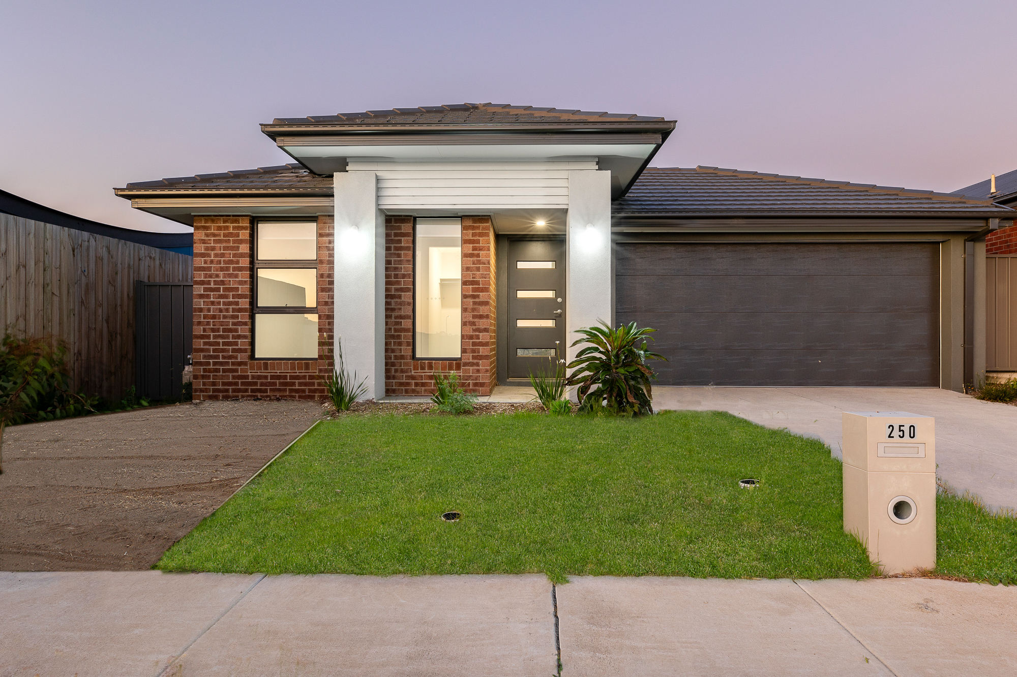 250 BALLARAT-CARNGHAM RD, Alfredton, Ballarat, 0 habitaciones, 0 baños, House