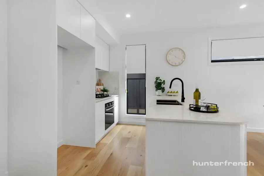 32 TOMKIN CT, Altona Meadows, South West Melbourne, 0房, 0浴, Townhouse