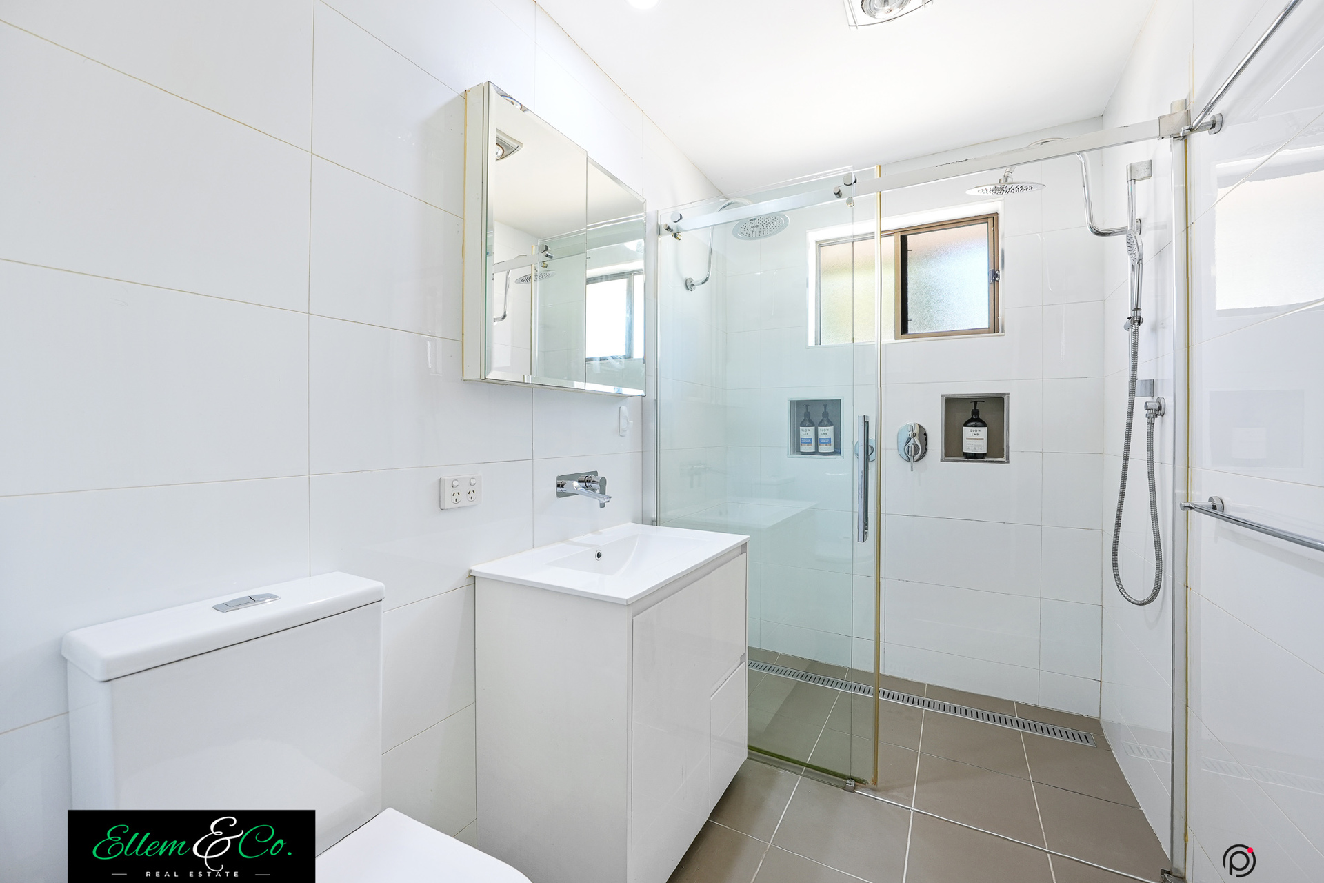 UNIT 2 5 WATSON ST, OAK FLATS NSW 2529, 0 Bedrooms, 0 Bathrooms, Unit