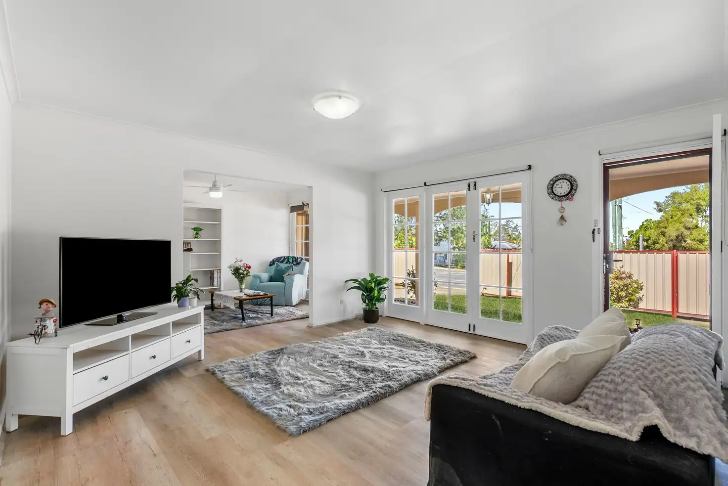 8 PARADISE RD, SLACKS CREEK QLD 4127, 0 chambres, 0 salles de bain, House