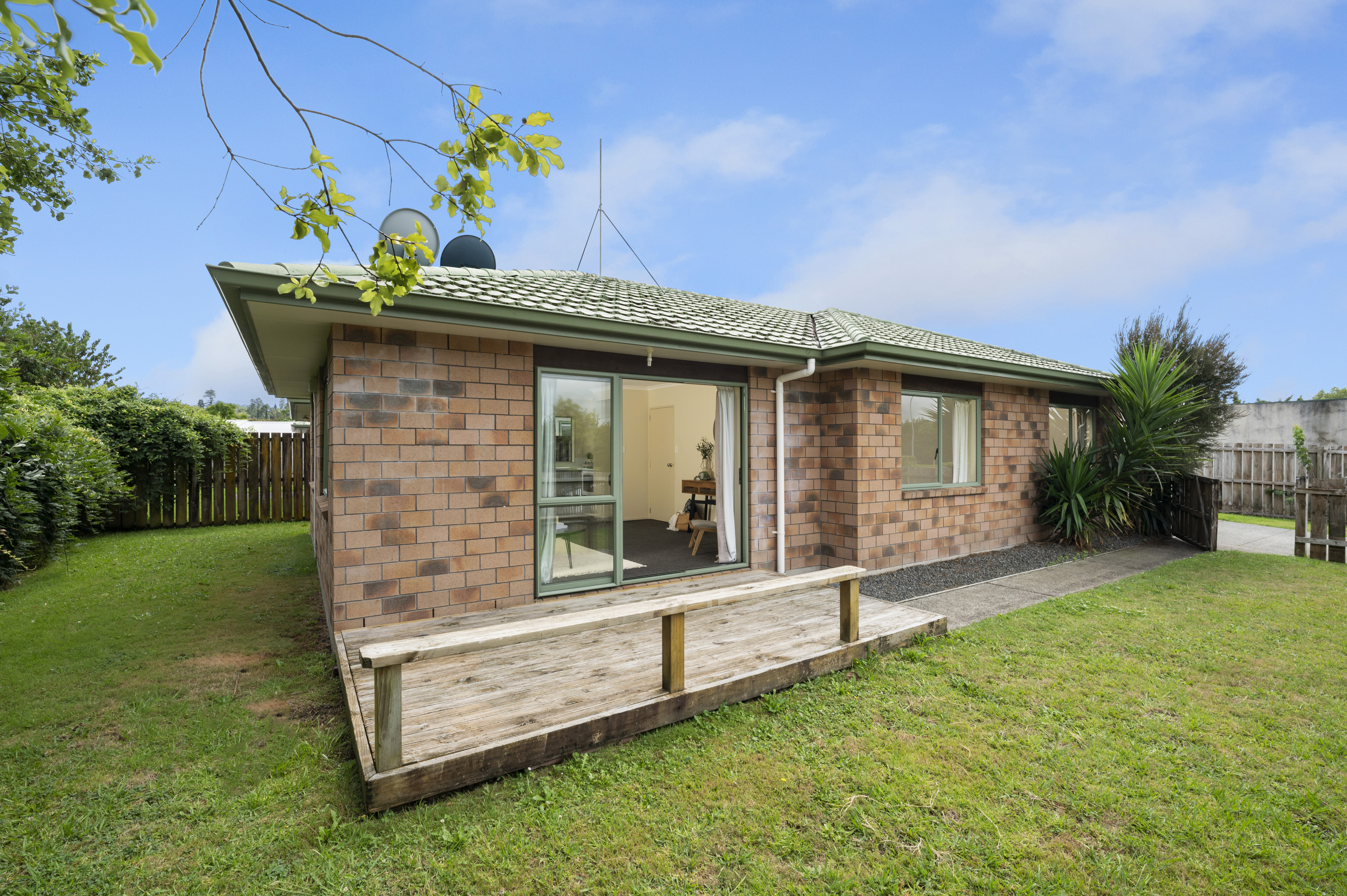1a Lagoon Place, Poike