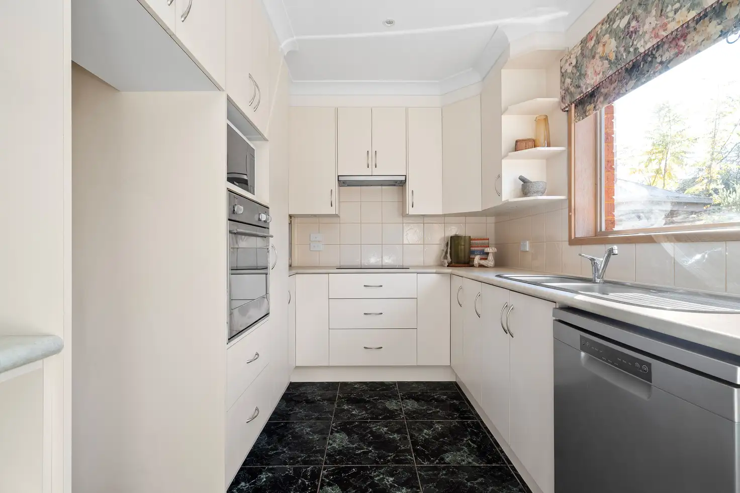 UNIT 5 8 BENNISON ST, Croydon, East Melbourne, 0 Bedrooms, 0 Bathrooms, Unit