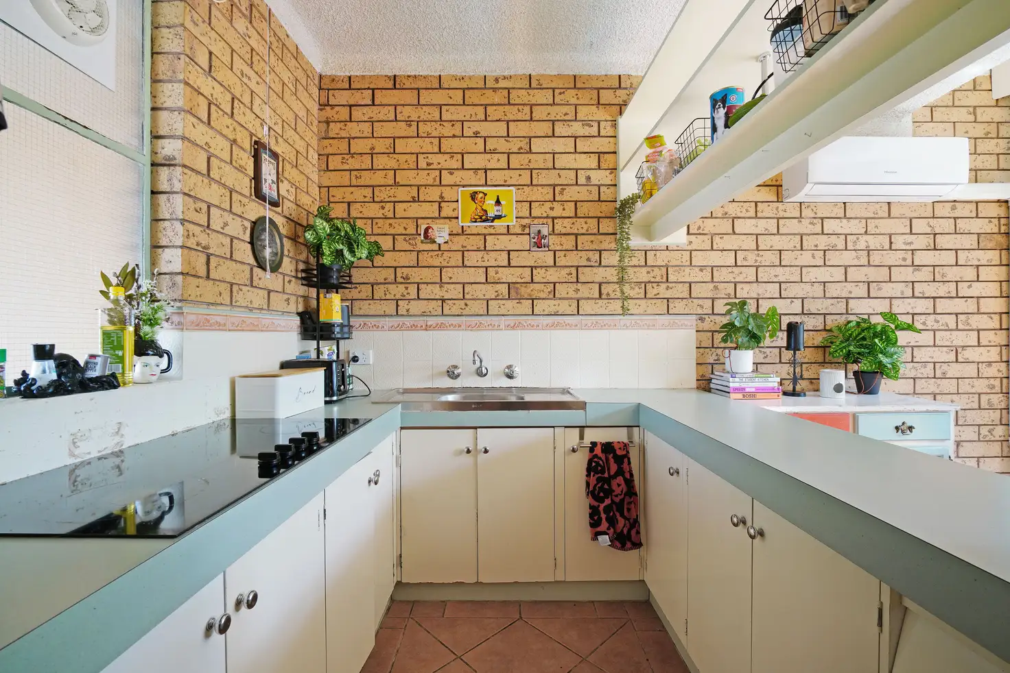 UNIT 2 12 BALMORAL ST, Essendon, North Melbourne, 0 Bedrooms, 0 Bathrooms, Unit