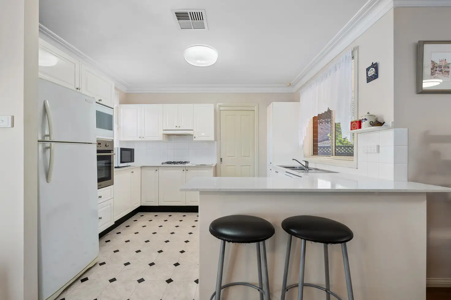 UNIT 11 112-118 PORT HACKING RD, Sylvania, Sutherland Shire, 0 Schlafzimmer, 0 Badezimmer, House