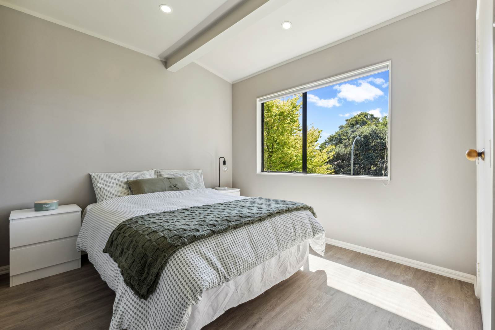 6 Saint Annes Crescent, Wattle Downs, Manukau City, 4 침실, 2 욕실, House