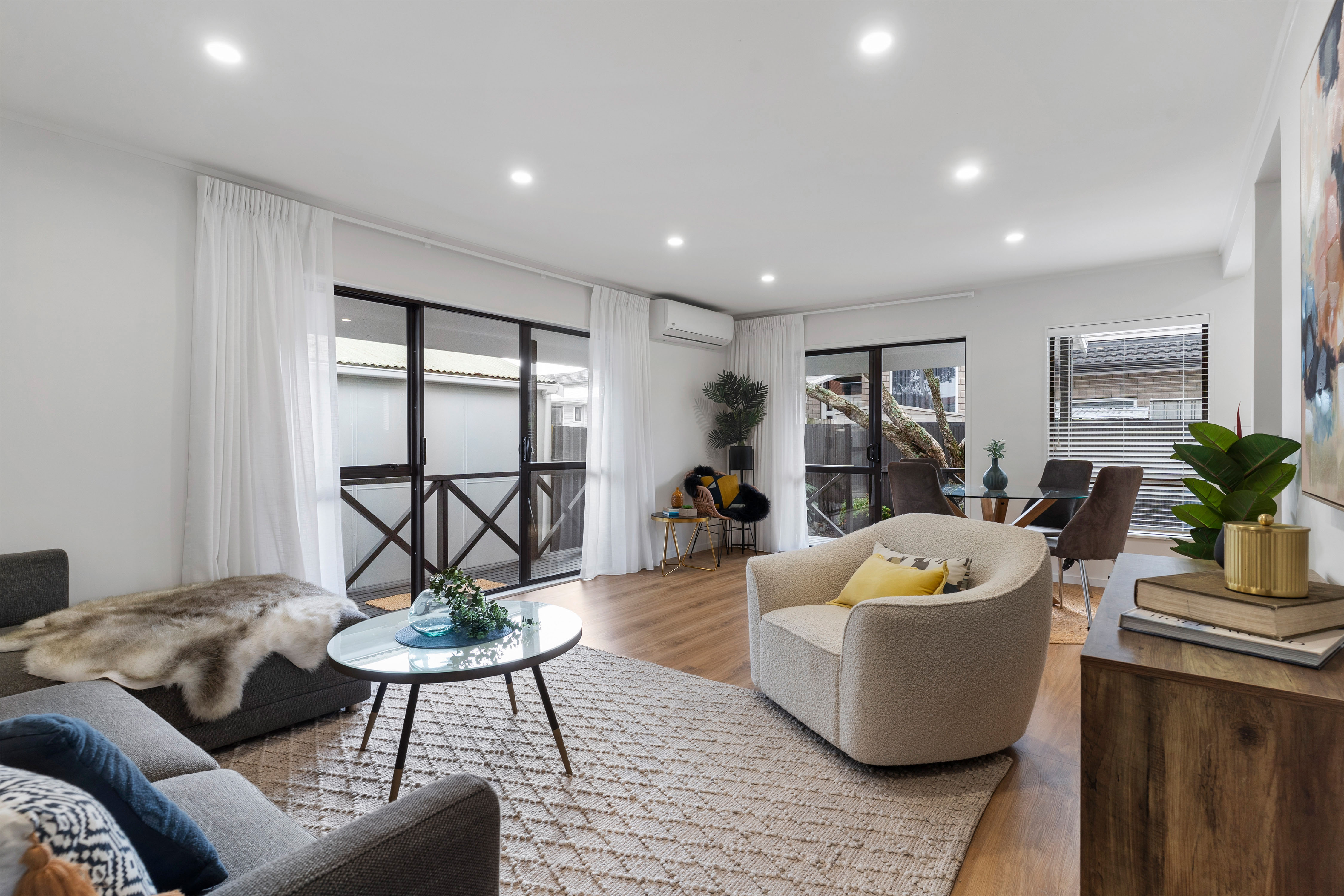 9b Sunnyside Crescent, Papatoetoe, Auckland - Manukau, 4房, 1浴, House