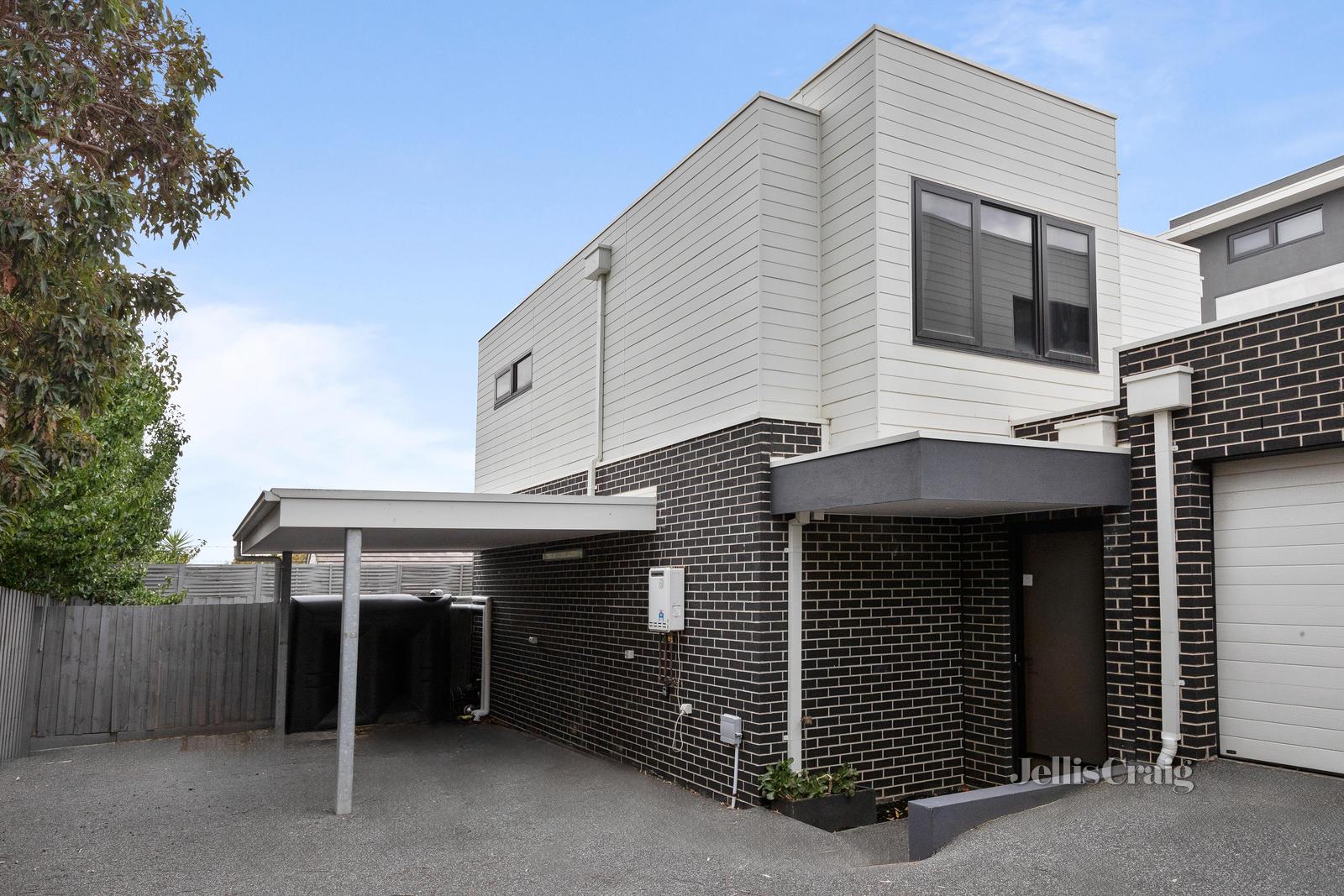UNIT 3 1 CLAIRE ST, Mckinnon, Bayside, 0房, 0浴, Townhouse