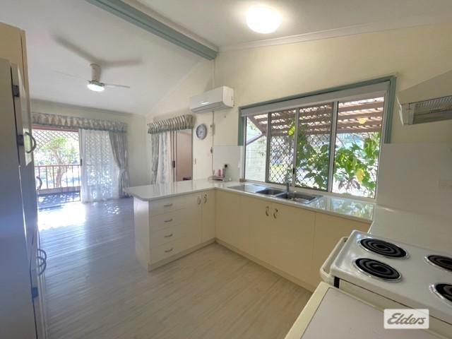 SUGAR COAST VILLAGE UNIT 77 208 ELIZABETH ST, Urangan, Wide Bay, 0房, 0浴, House