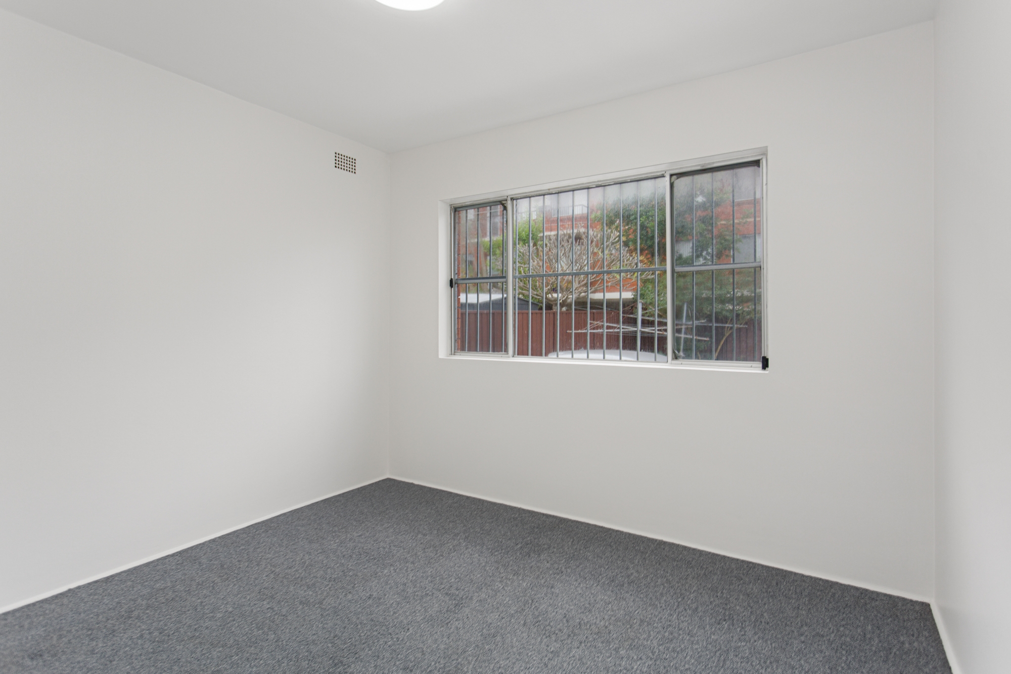 UNIT 3 28 FLORA ST, Roselands, South Western Suburbs, 0 ห้องนอน, 0 ห้องน้ำ, Unit