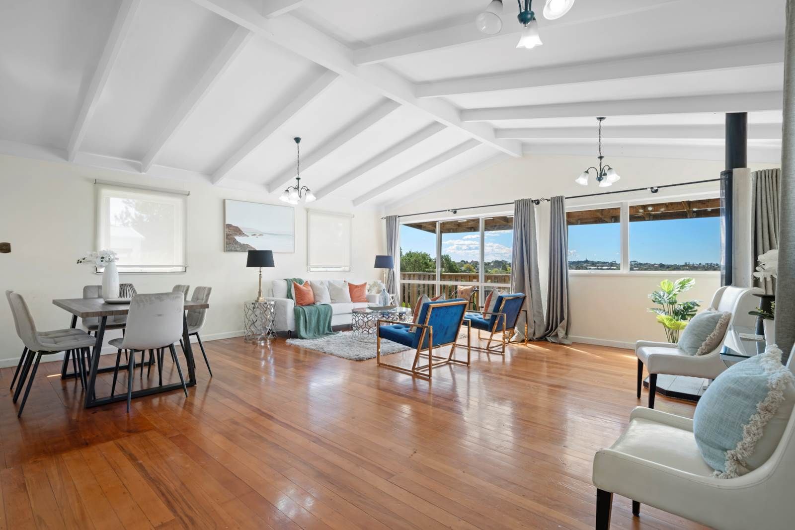 575 East Coast Road, Browns Bay, Auckland - North Shore, 4 Bedrooms, 2 Bathrooms, House