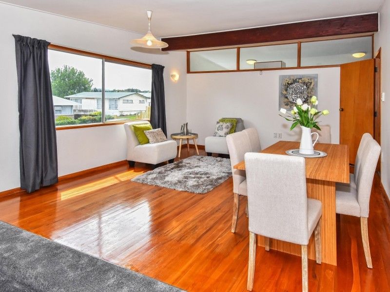 5 Lawrence Crescent, Hillpark, Manukau City, 5 રૂમ, 2 બાથરૂમ