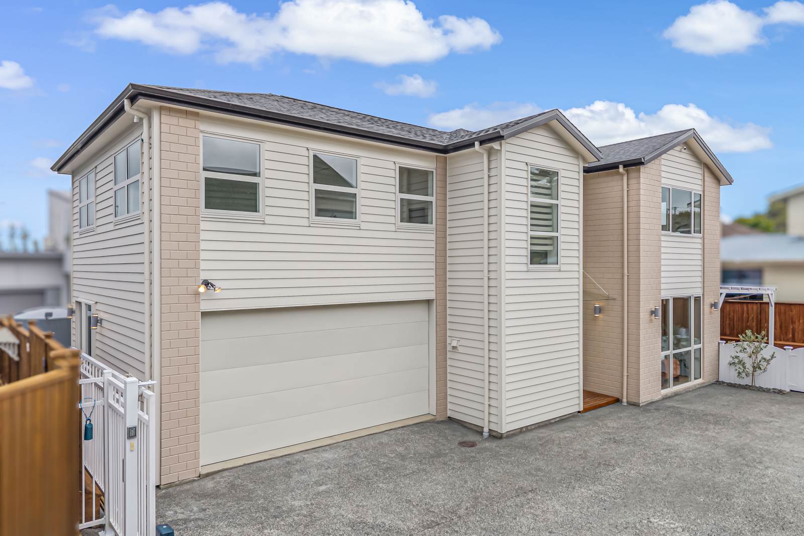 10A Becroft Drive, Forrest Hill, North Shore City