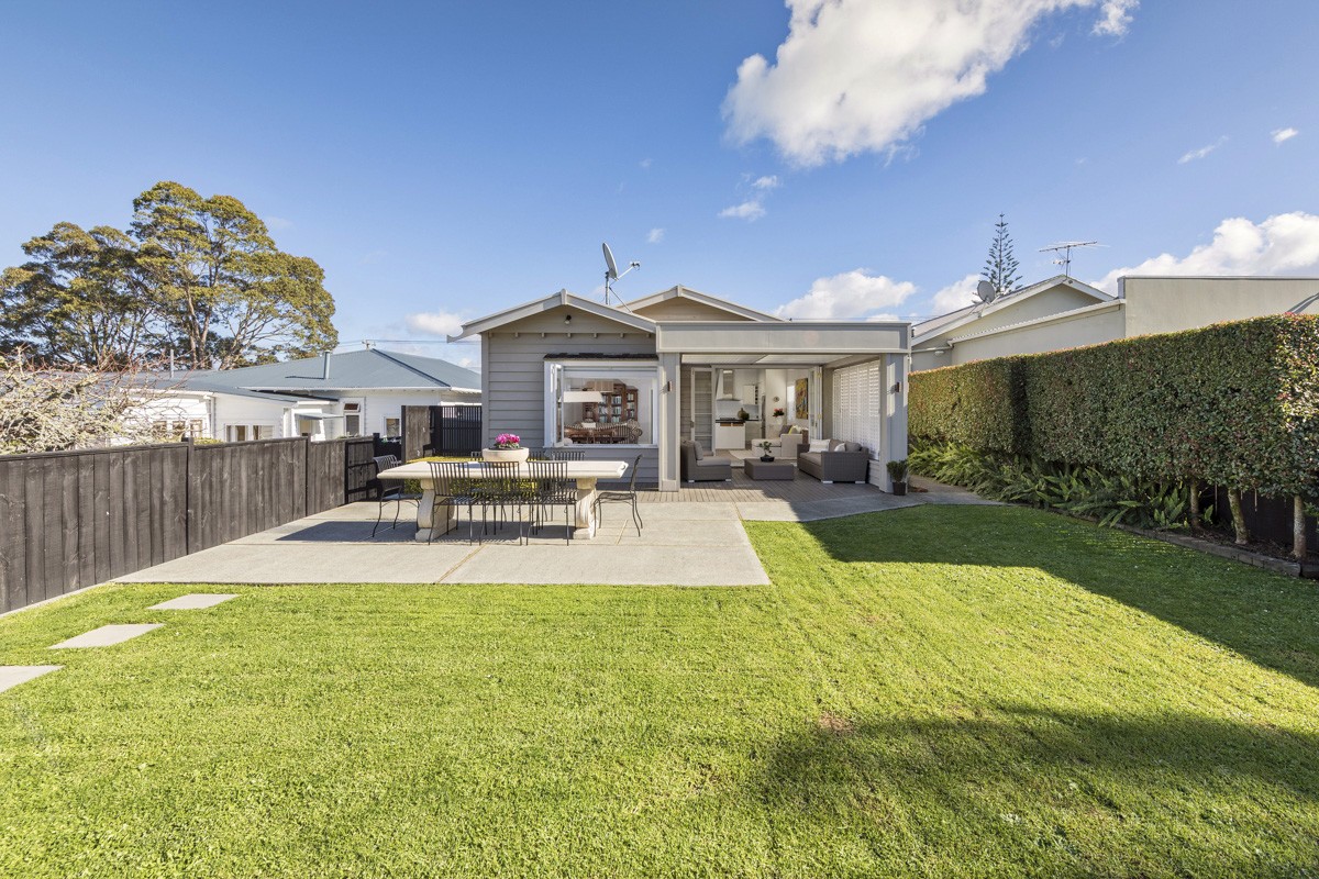 Residential  Single House Zone