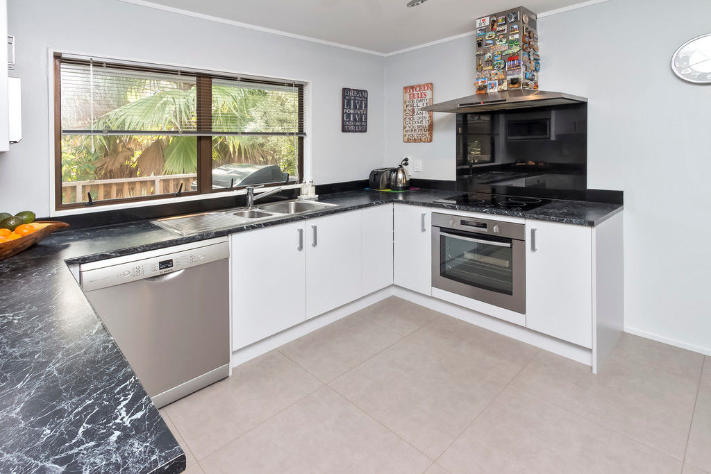 1/78 Haseler Crescent, Howick, Manukau City, 3 Bedrooms, 0 Bathrooms