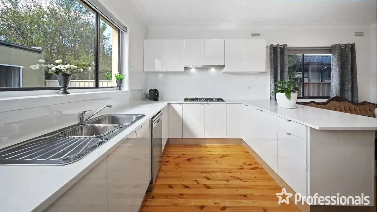 UNIT 1 2 GEORGE ST, St Albans, North West Melbourne, 0 Bedrooms, 0 Bathrooms, House