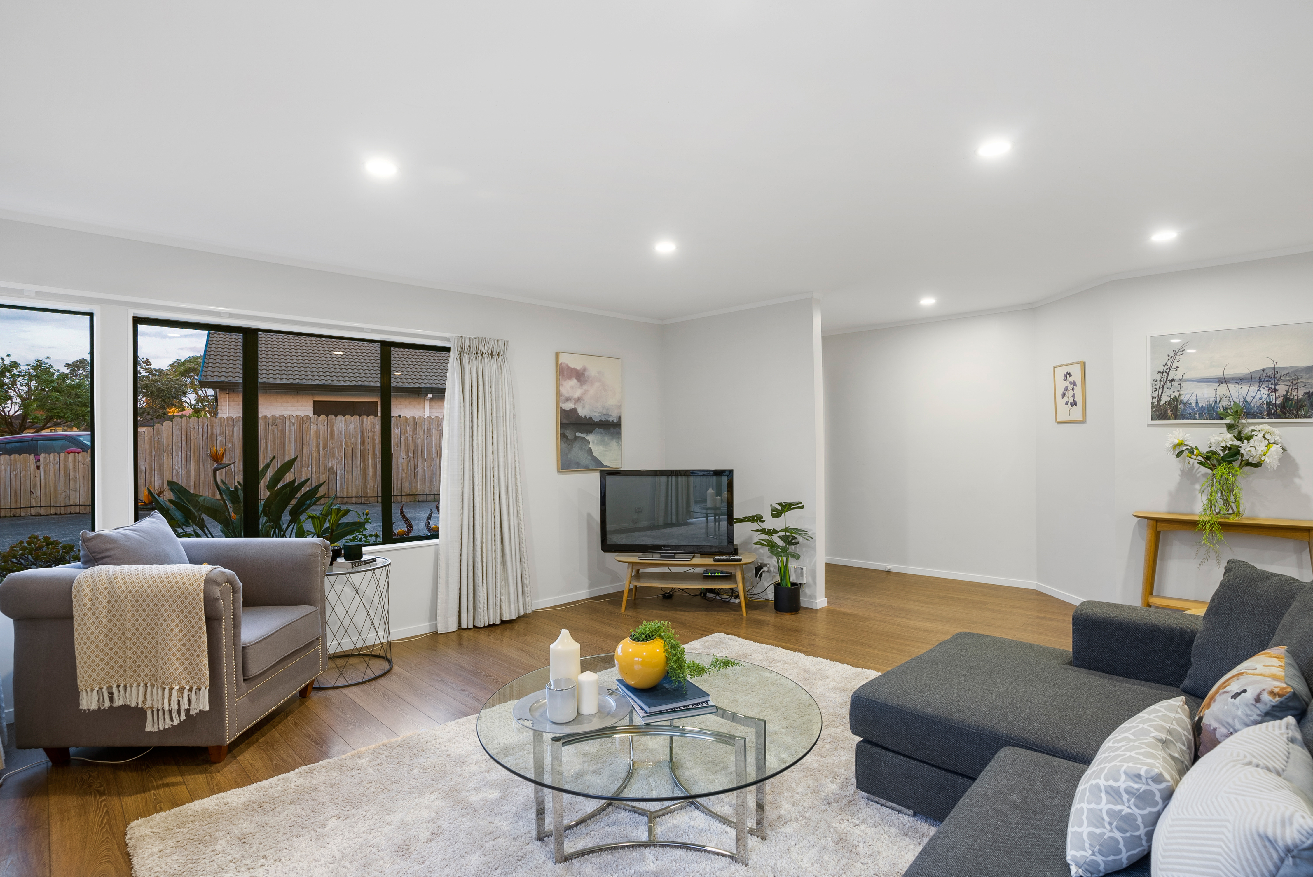 1/16 Fintona Place, Dannemora, Manukau City, 3 રૂમ, 0 બાથરૂમ