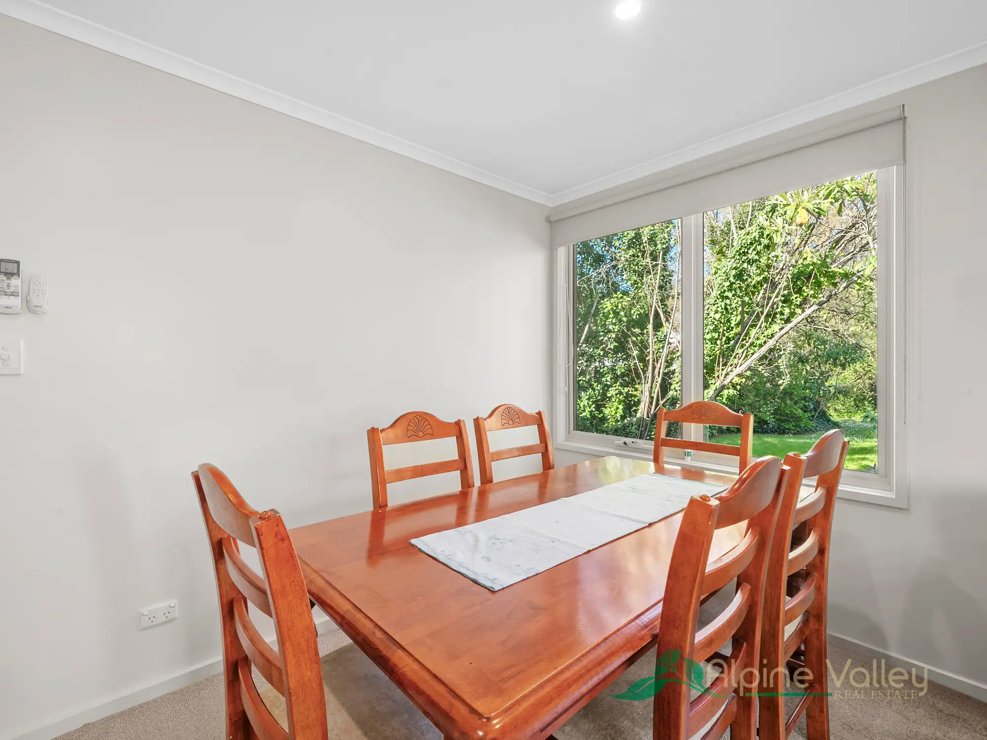 61 FREEBURGH AV, Mount Beauty, Wangaratta, 0房, 0浴, House