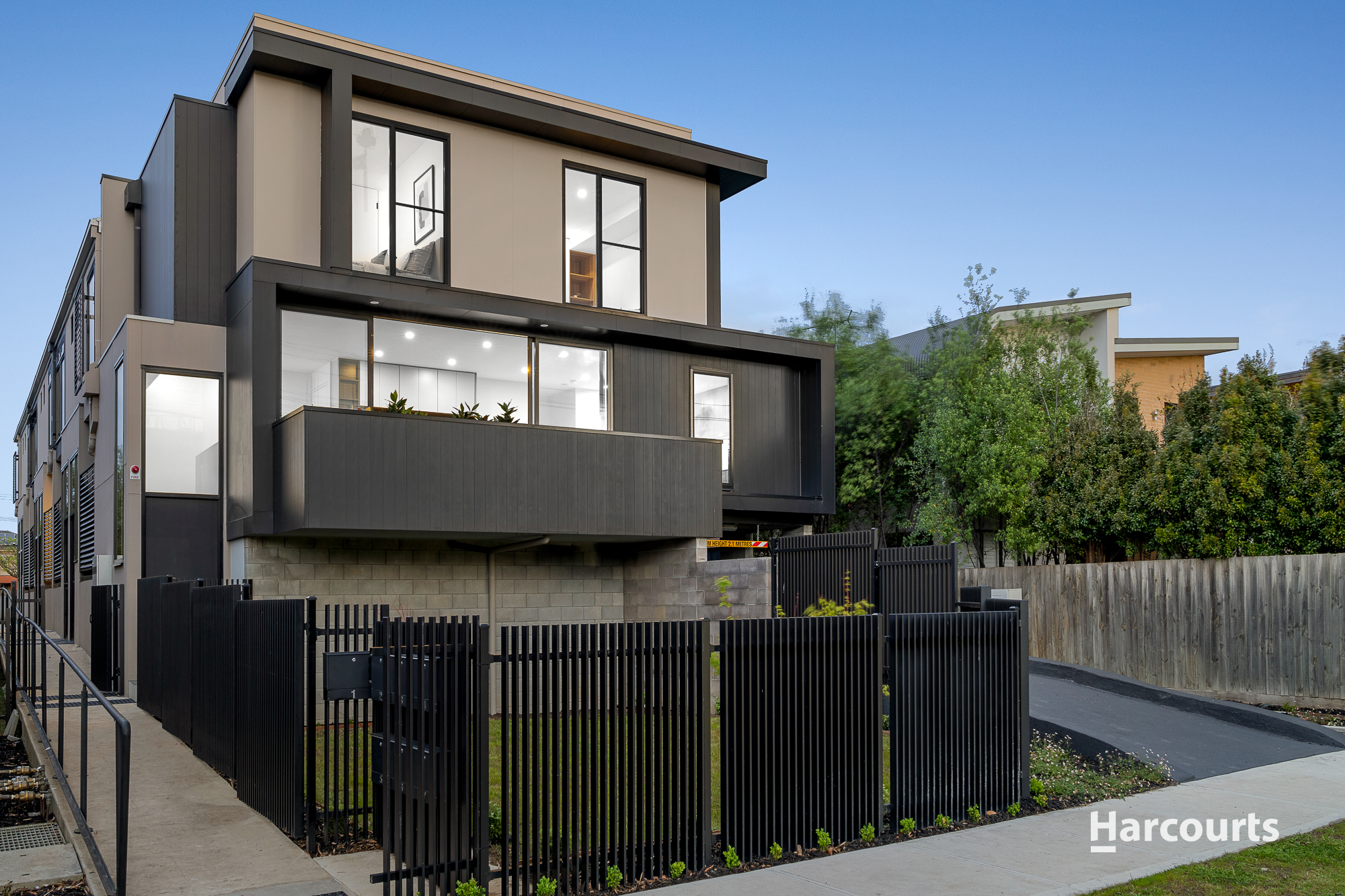 UNIT 6 24 STATION AV, Mckinnon, Bayside, 0 chambres, 0 salles de bain, Townhouse