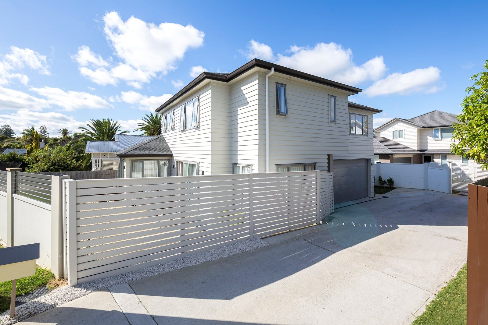 Residential  Mixed Housing Urban Zone