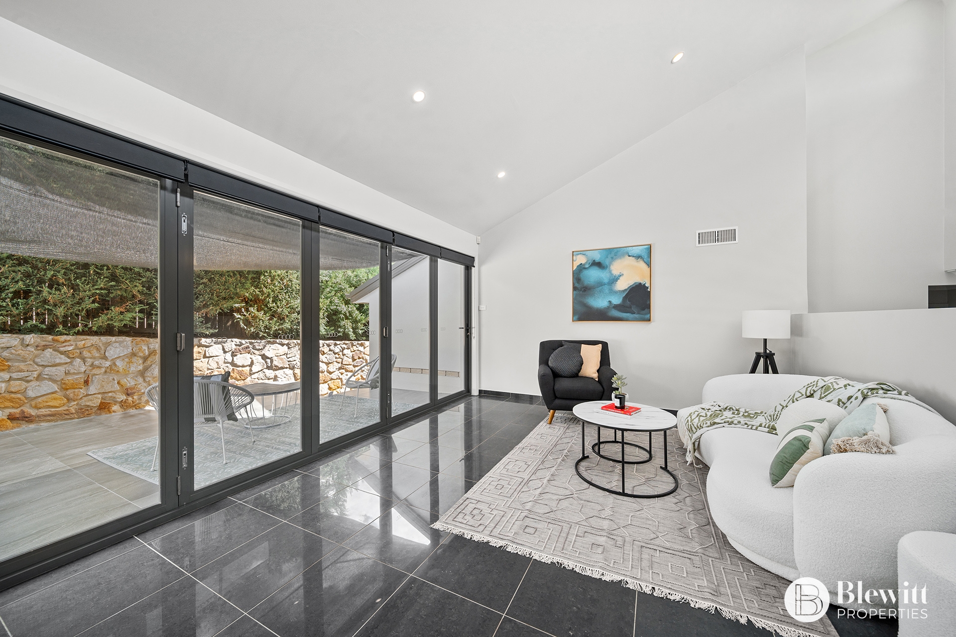 20 DONOGHOE CR, QUEANBEYAN EAST NSW 2620, 0 Bedrooms, 0 Bathrooms, House