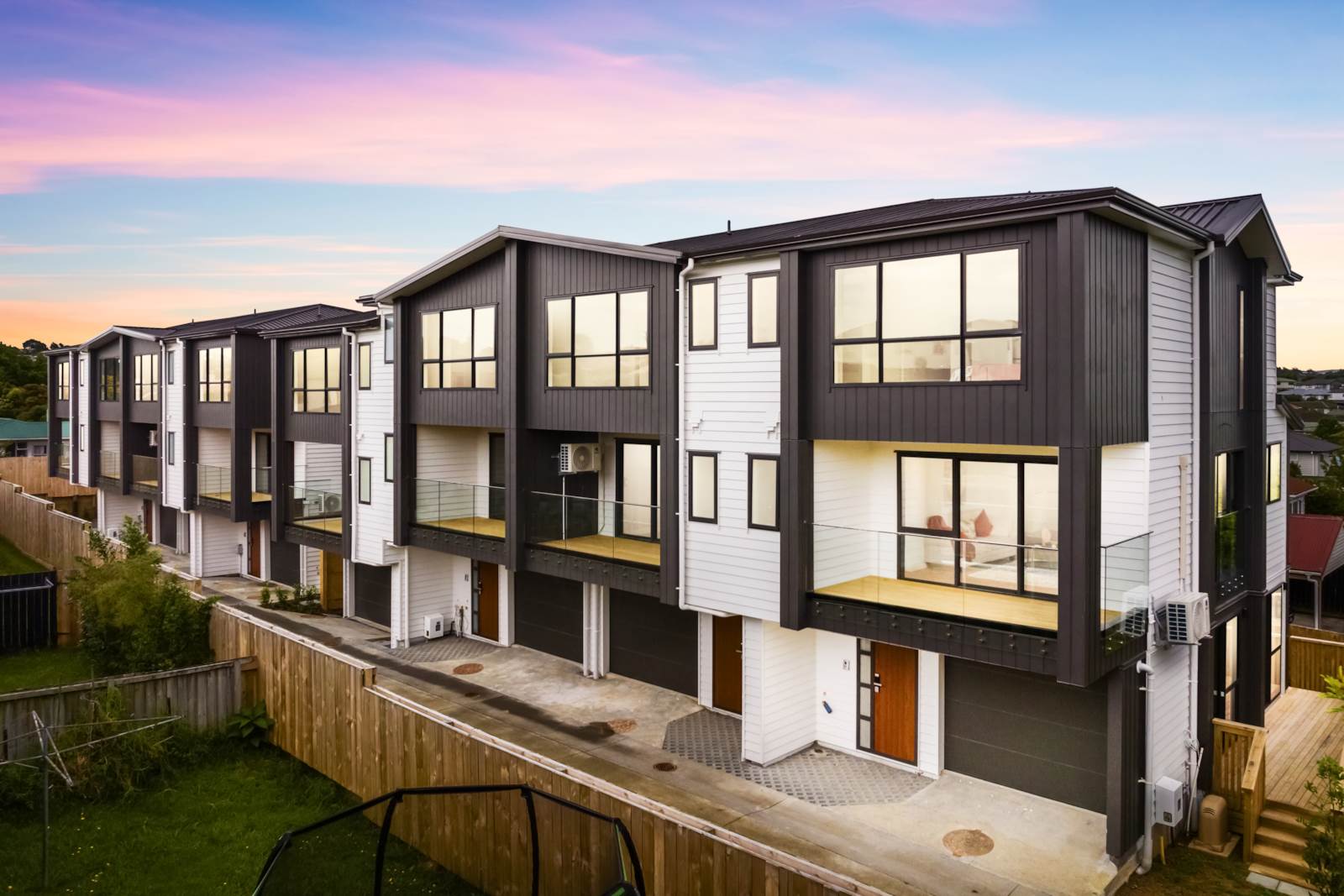 1/119 Gardner Avenue, New Lynn, Waitakere City, 4 Bedrooms, 0 Bathrooms, Townhouse