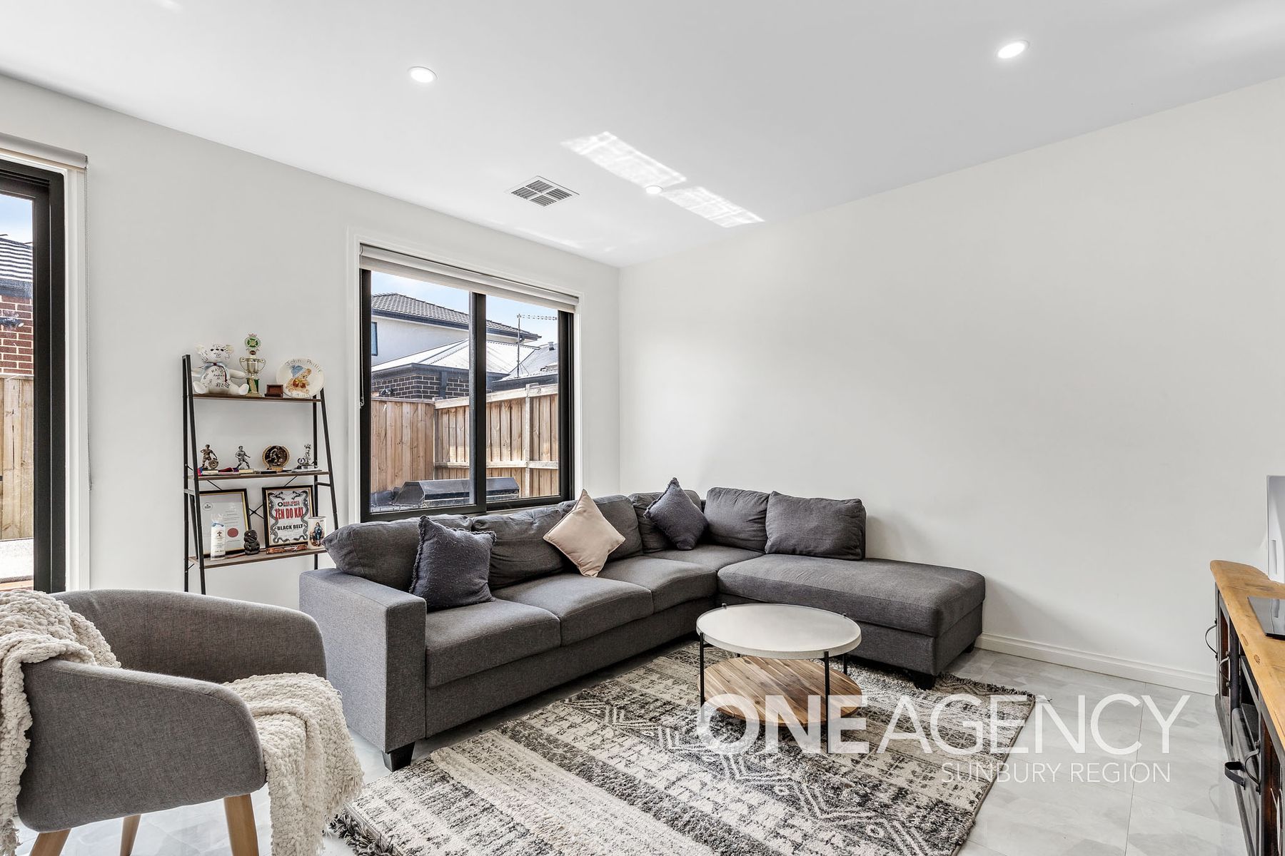 45 BALLET CR, SUNBURY VIC 3429, 0 Bedrooms, 0 Bathrooms, House