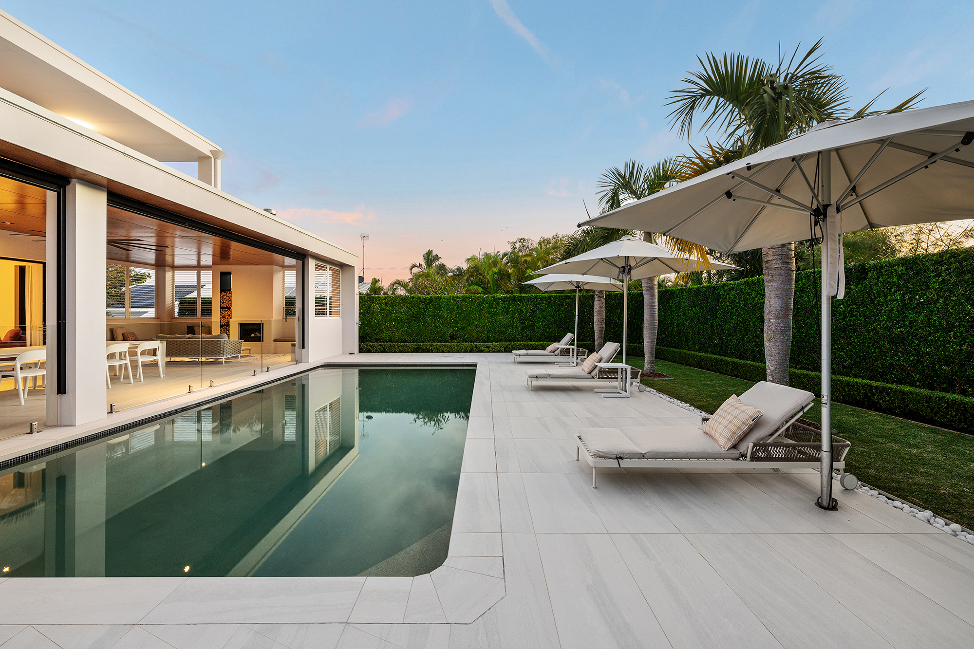 15 HERMITAGE CL, ASHMORE QLD 4214, 0 Bedrooms, 0 Bathrooms, House