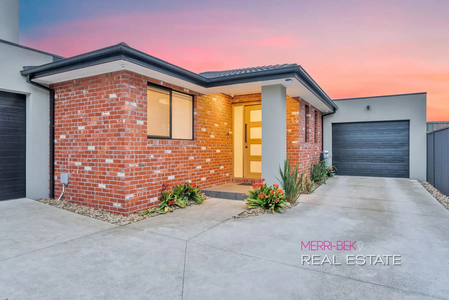 UNIT 2 14 WEST ST, Pascoe Vale, North Melbourne, 0 Bedrooms, 0 Bathrooms, House
