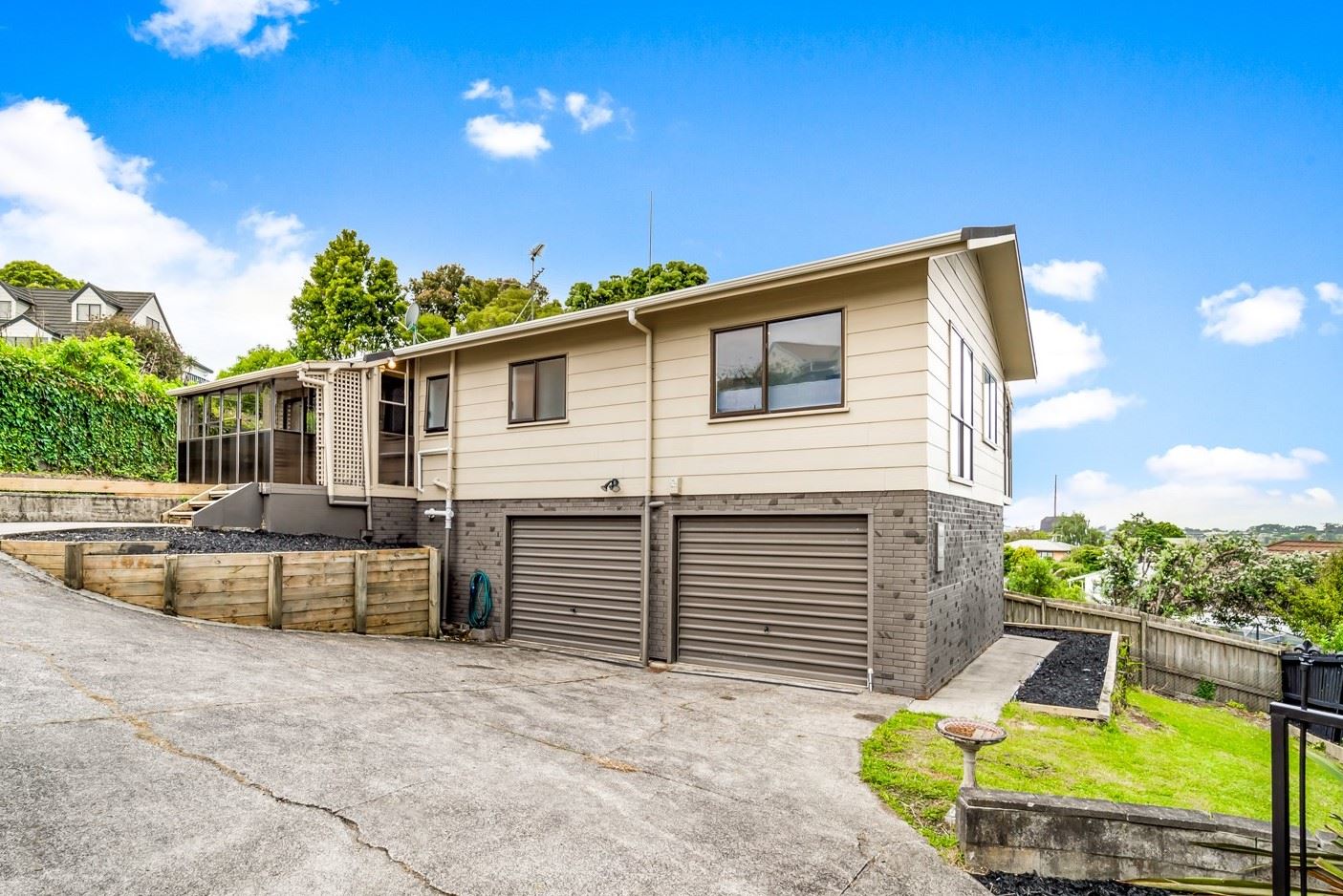 2/19 Cassandra Grove, Totara Vale, North Shore City, 3 રૂમ, 0 બાથરૂમ