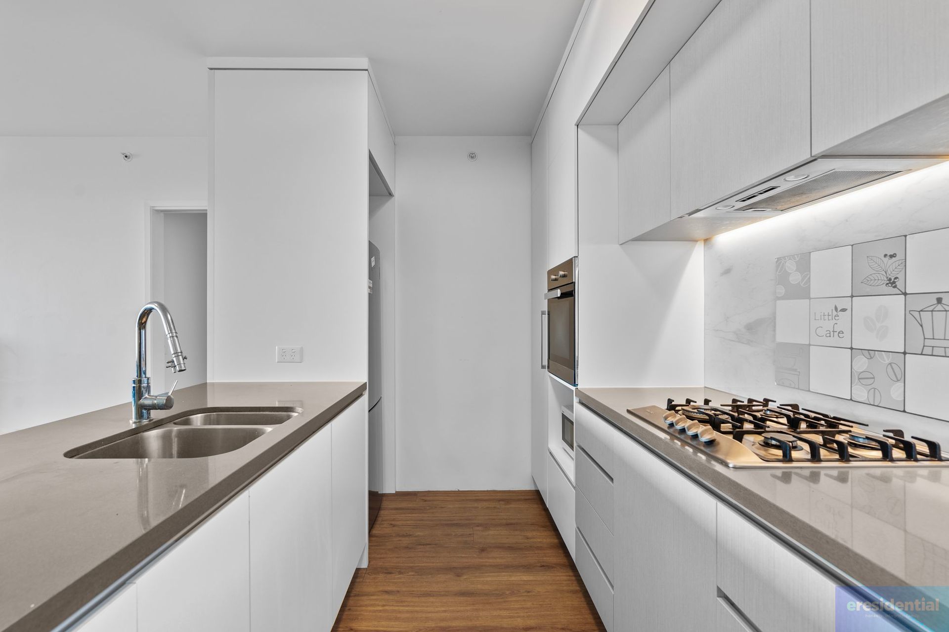 GARDENS RIVERSIDE UNIT 10810 30 DUNCAN ST, West End, Brisbane - Inner City Region, 0 ਕਮਰੇ, 0 ਬਾਥਰੂਮ, Unit