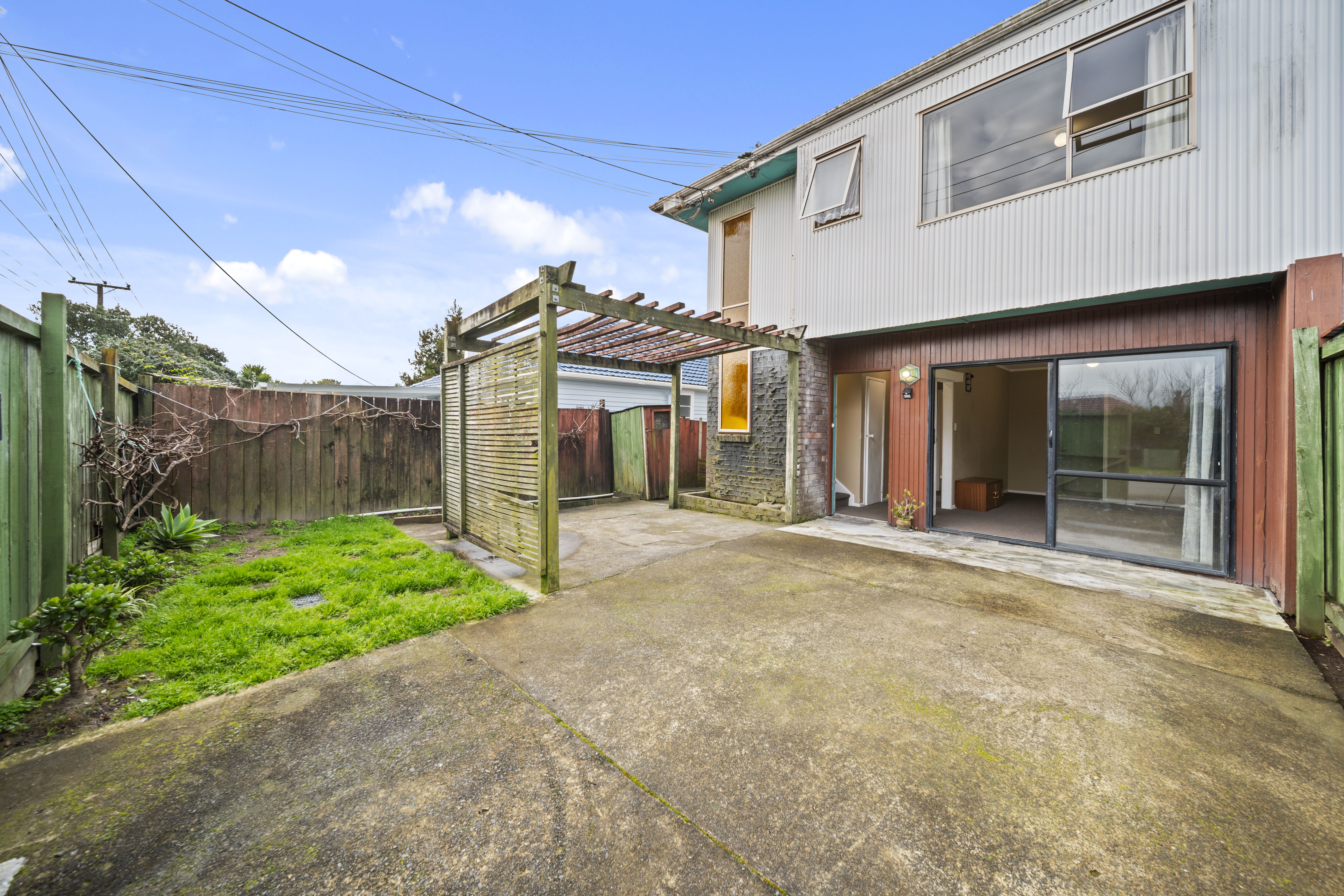 1/10 Sunnyside Road, Sunnyvale, Auckland - Waitakere, 2 Bedrooms, 1 Bathrooms, House