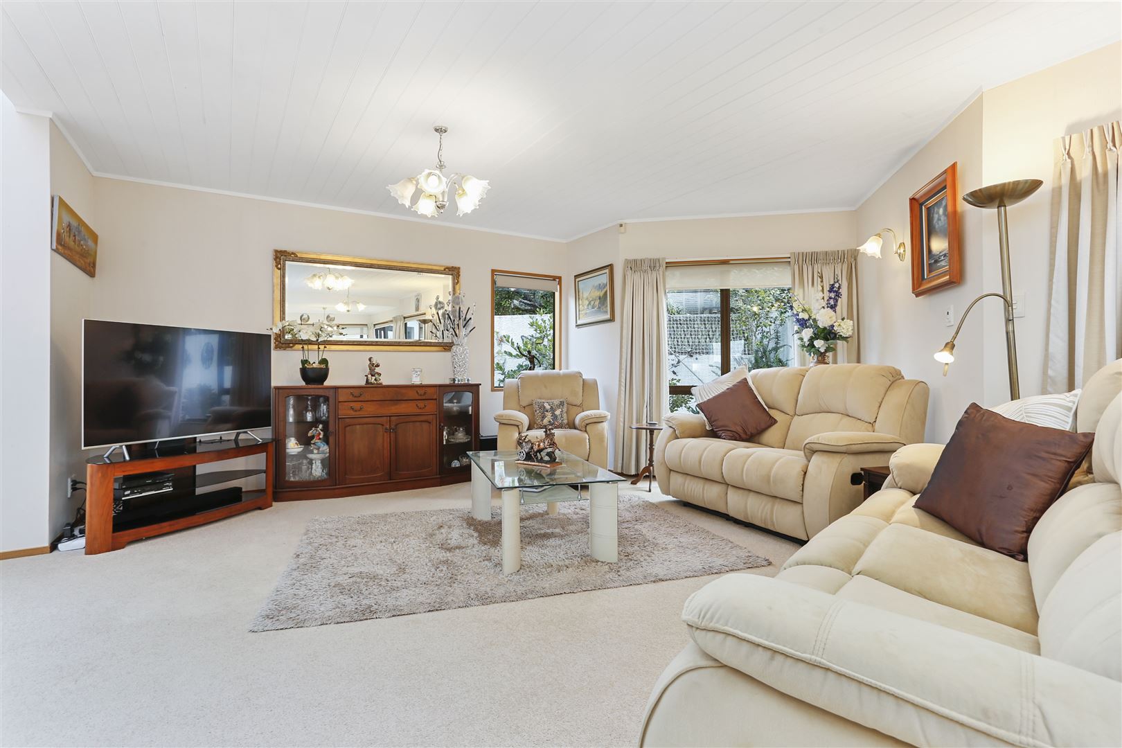 2/2 The Esplanade, Campbells Bay, North Shore City, 4 રૂમ, 0 બાથરૂમ, House