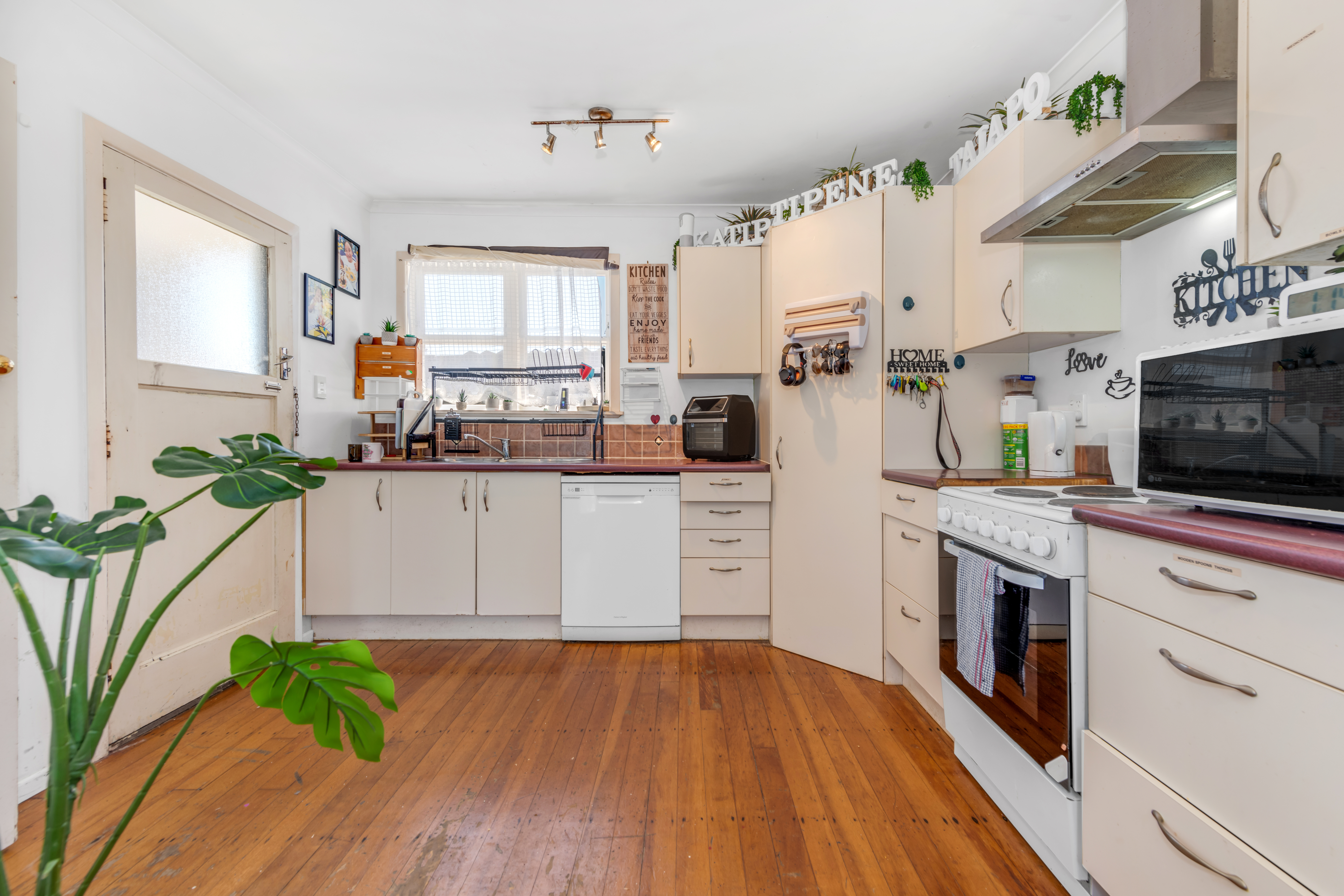 22 Adams Road, Manurewa, Manukau City, 3 침실, 1 욕실, House