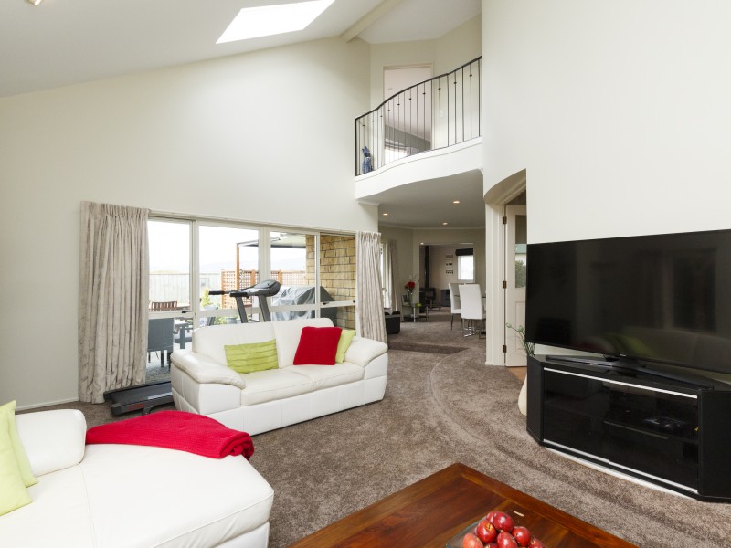 143 Pacific Drive, Fitzherbert, Palmerston North City, 4 ਕਮਰੇ, 2 ਬਾਥਰੂਮ