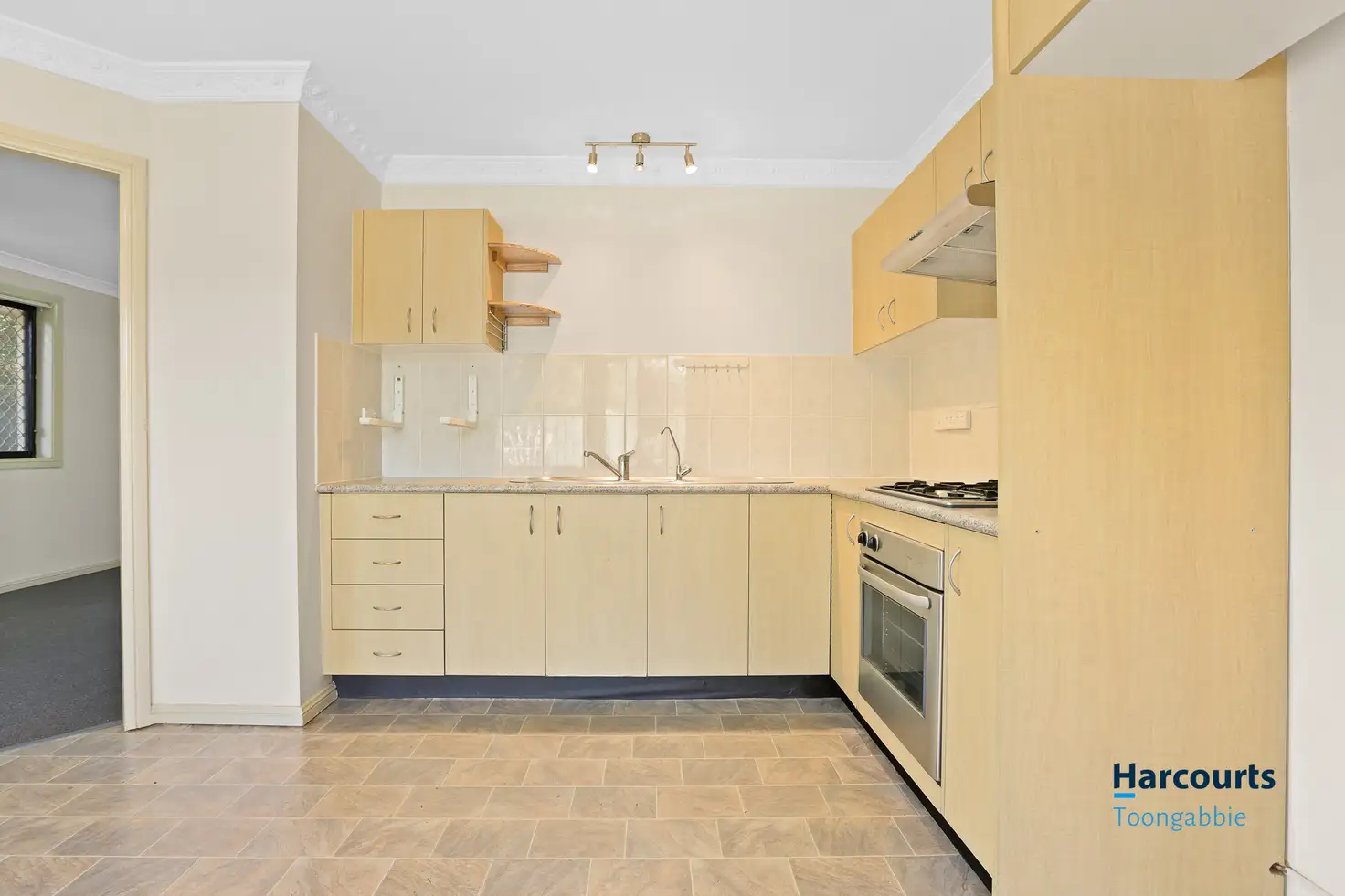 UNIT 6 17 GIRRAWEEN RD, Girraween, Parramatta (Northwest suburbs), 0房, 0浴, House