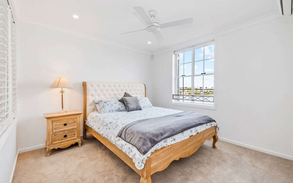 EMERALD LAKES - THE VILLAGE COMMERCIAL UNIT 3216 3030 THE BOULEVARD, Carrara, Gold Coast, 0部屋, 0バスルーム, House