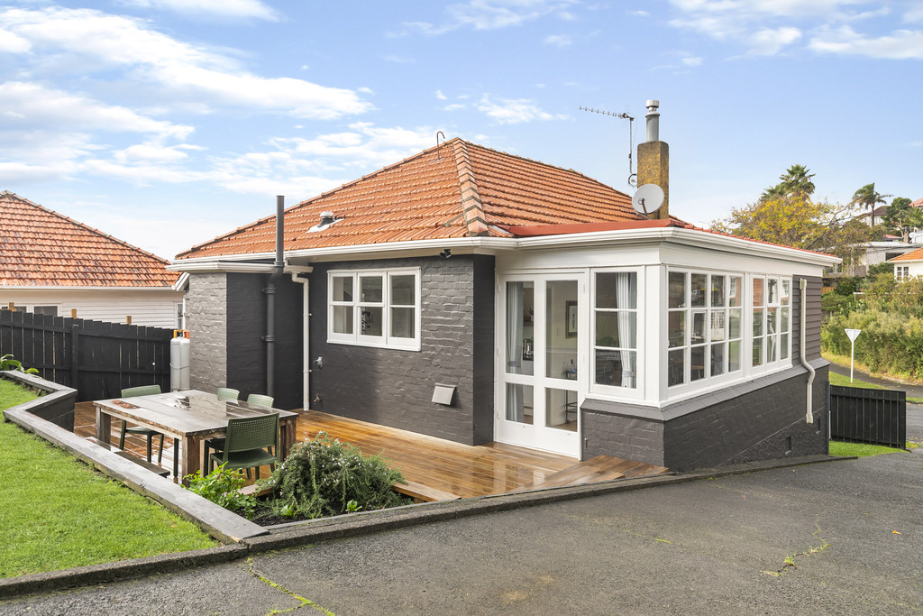 Residential  Mixed Housing Suburban Zone