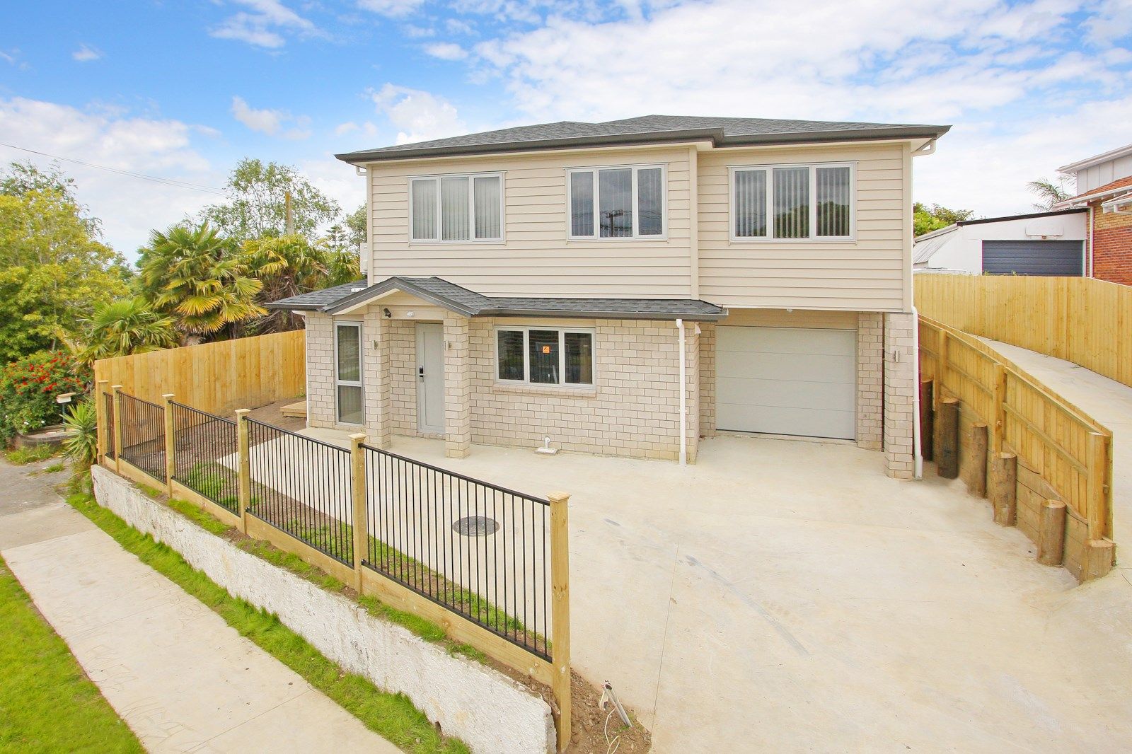 1/73 Ocean View Road, Hillcrest
