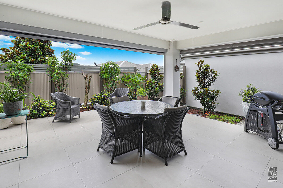 HALCYON LAKESIDE VILLA 1 1 HALCYON WAY, Bli Bli, Sunshine Coast, 0部屋, 0バスルーム, House