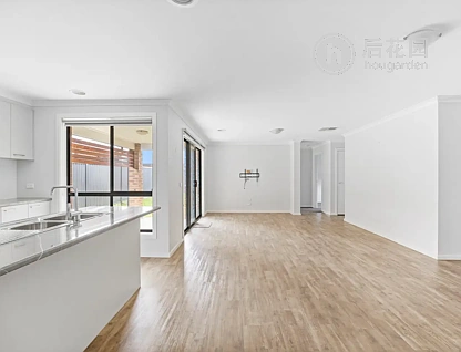 8 LORENSINI RD, LUCAS VIC 3350, 0 chambres, 0 salles de bain, House