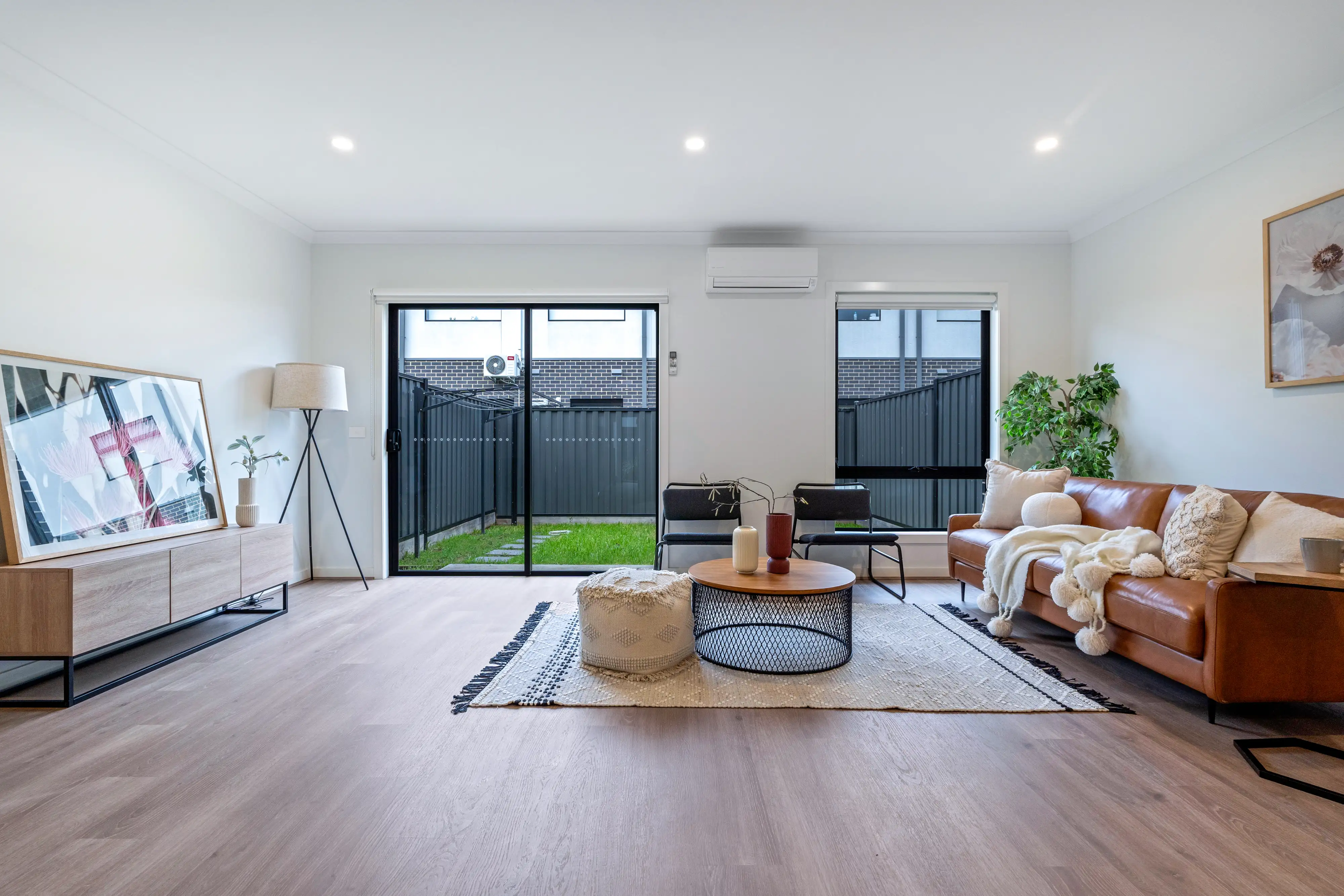 37 TANZANITE CCT, Craigieburn, North Melbourne, 0房, 0浴, Townhouse