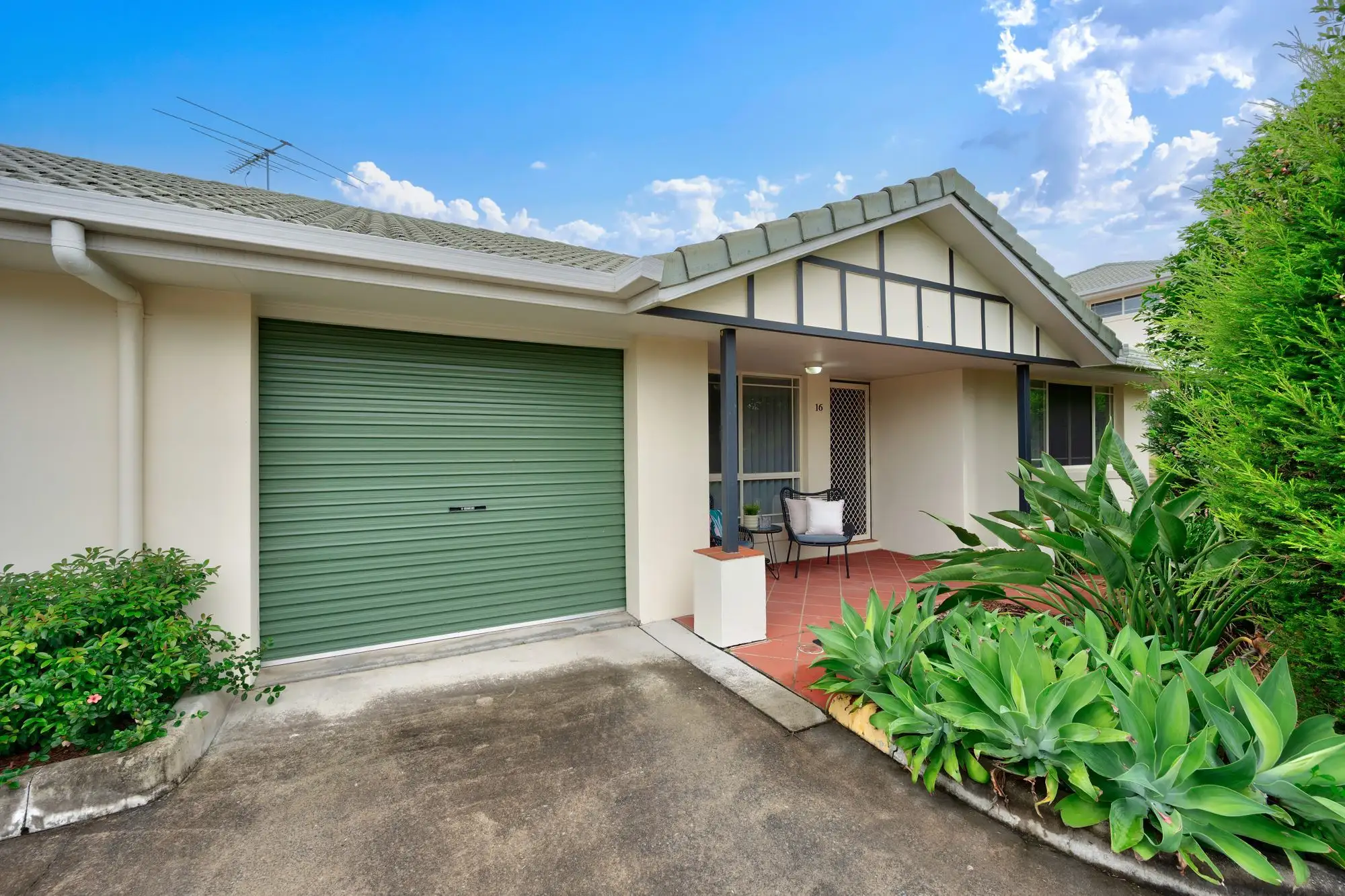 UNIT 16 8 GEMVIEW ST, Calamvale, Brisbane - Southern Region, 0房, 0浴, House