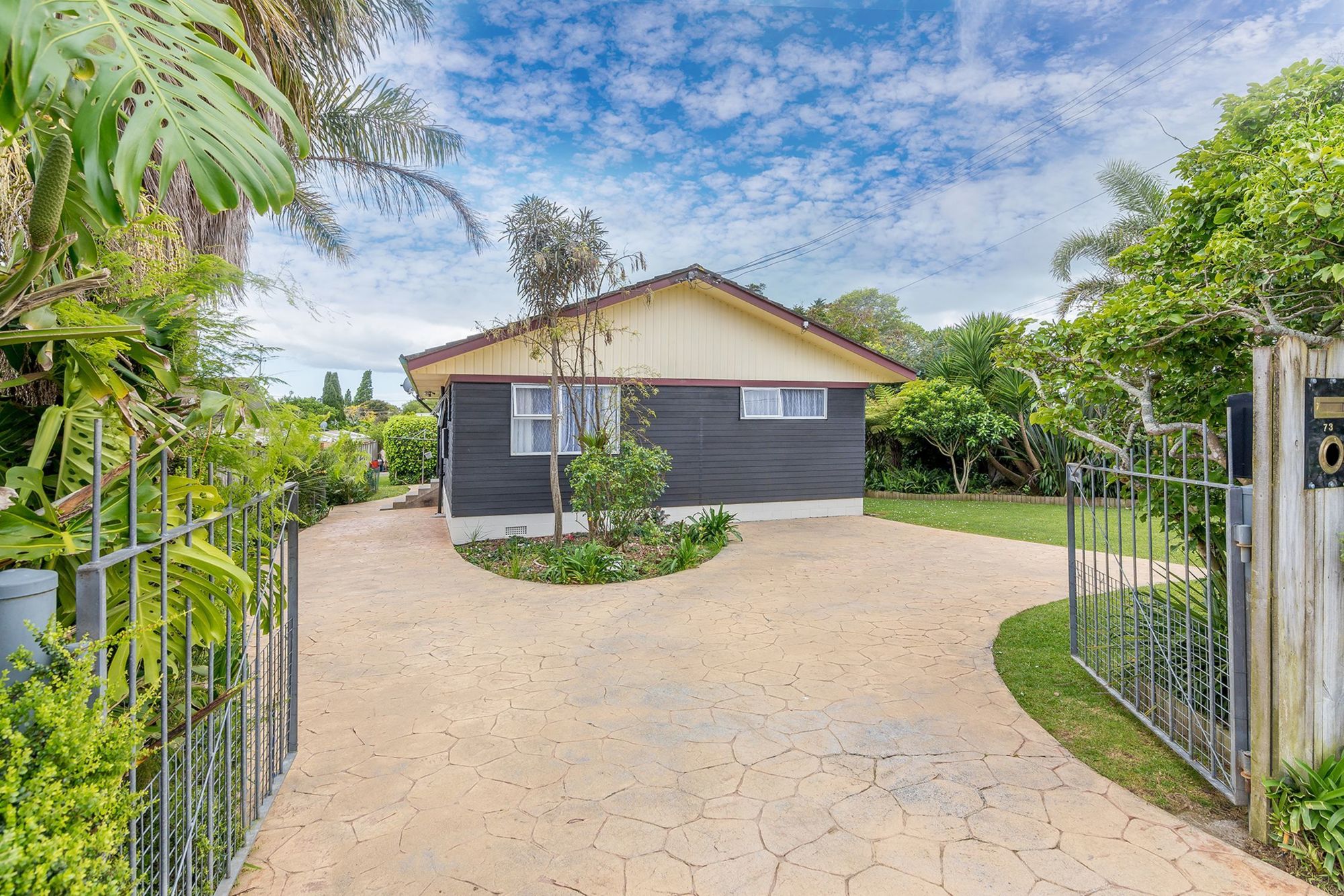 Residential  Single House Zone
