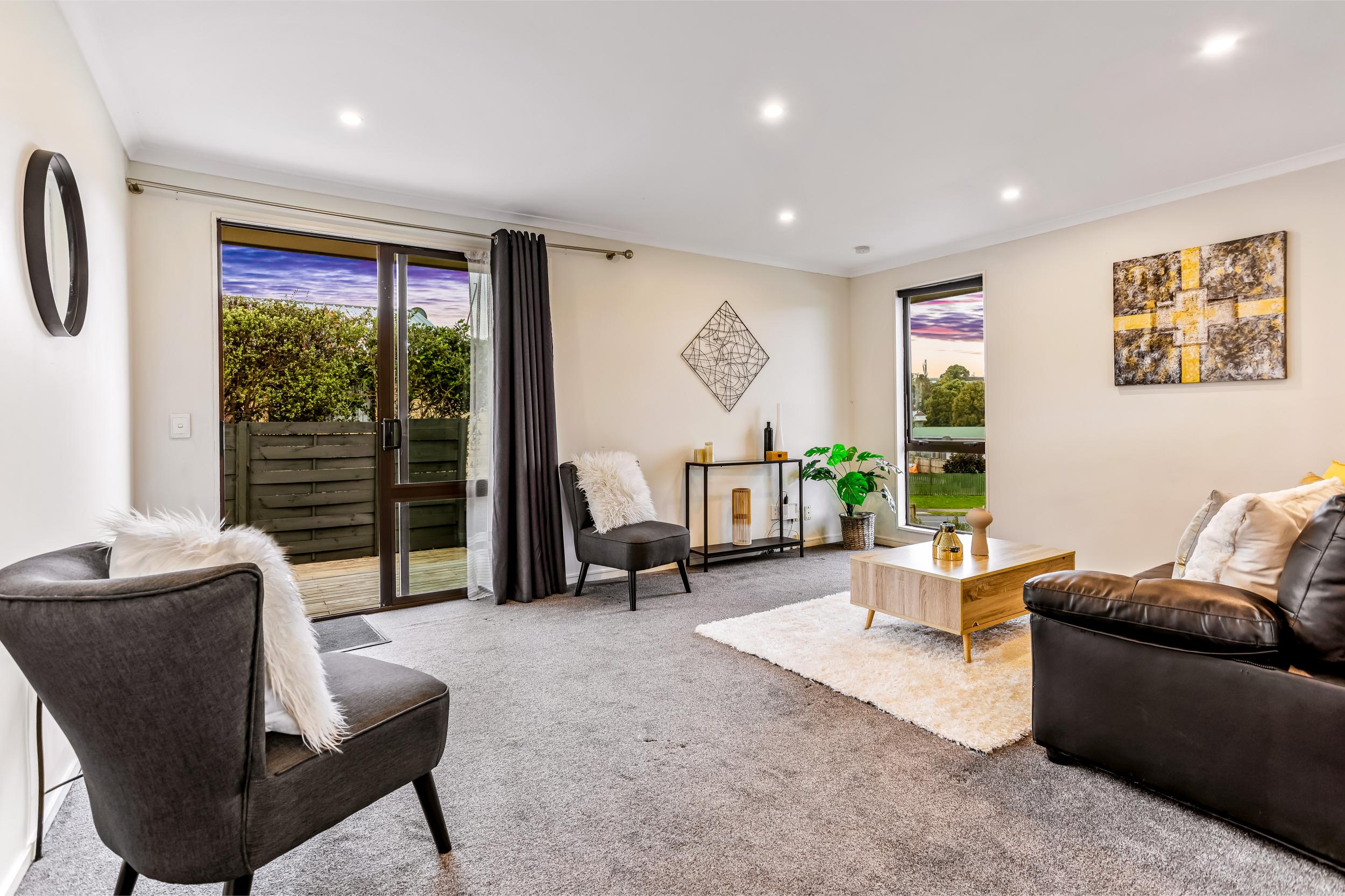 2/4 Elizabeth Drive, West Harbour, Waitakere City, 3部屋, 0バスルーム, House