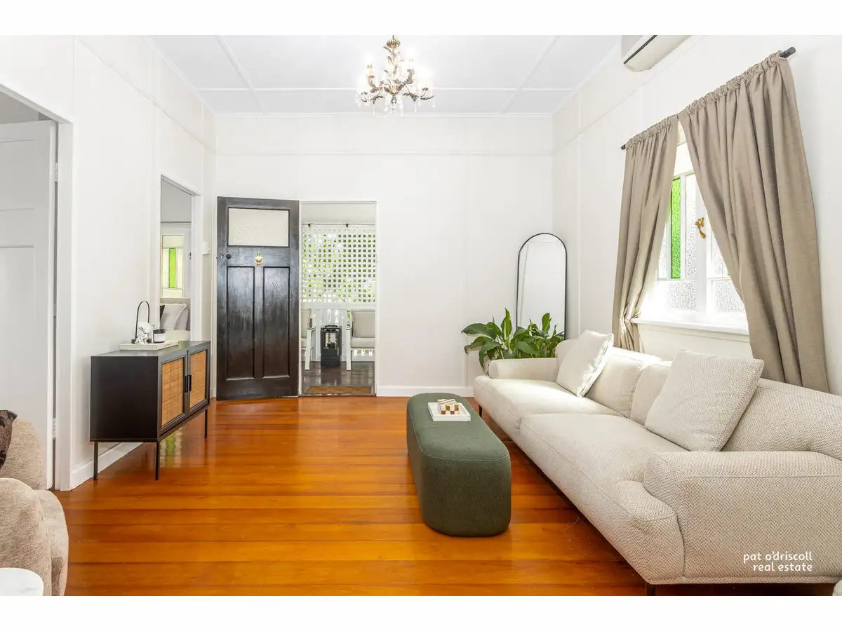 8 DOBBS ST, The Range, Fitzroy, 0 Bedrooms, 0 Bathrooms, House
