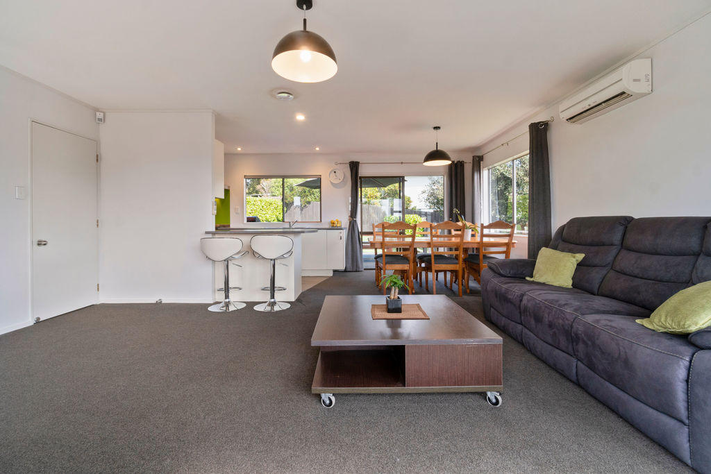 4 Realm Place, Massey, Waitakere City, 5 ਕਮਰੇ, 0 ਬਾਥਰੂਮ