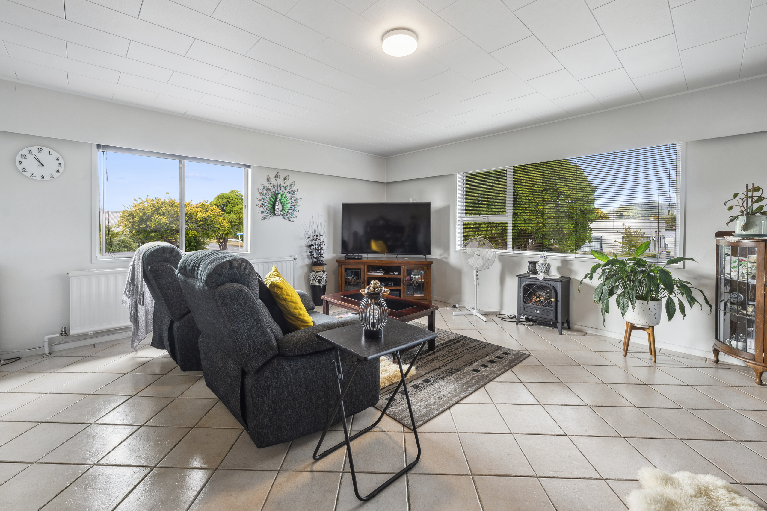 19b Grey Street, Glenholme