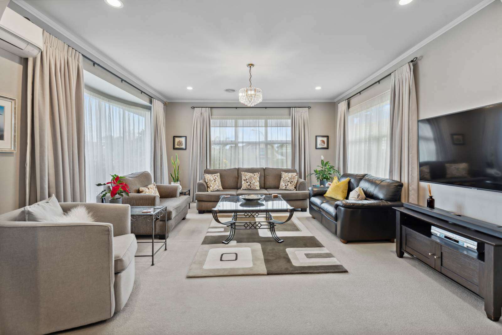 12 Bowscale Place, Northpark, Manukau City, 5 phòng ngủ, 0 phòng tắm, House