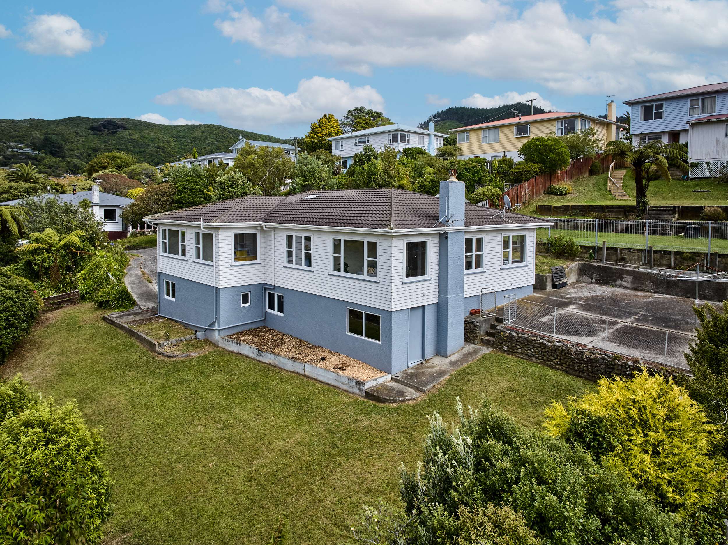 44 Saint Johns Terrace, Tawa, Wellington, 5部屋, 1バスルーム, House